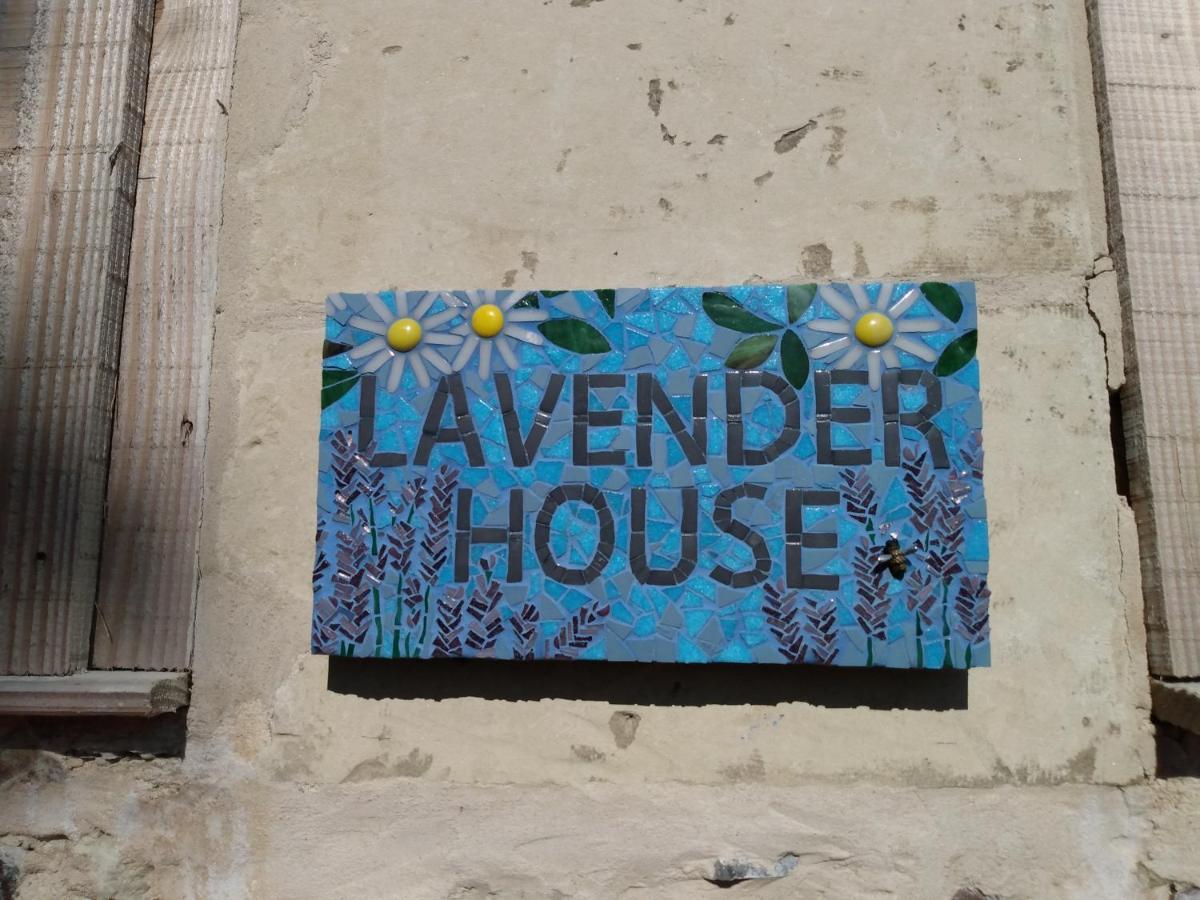 Lavender House - Traditional Stone House Oozing Charm And Character Cersay 外观 照片